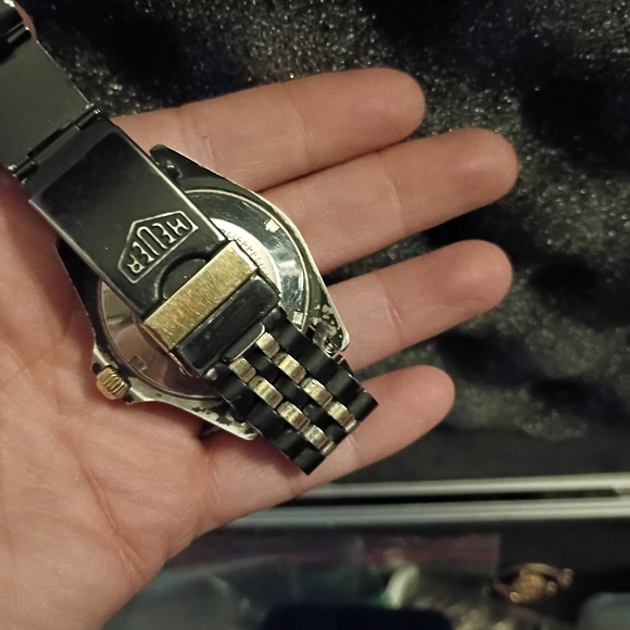 Tag Heuer Black and Gold Watch - Picture 4 of 7